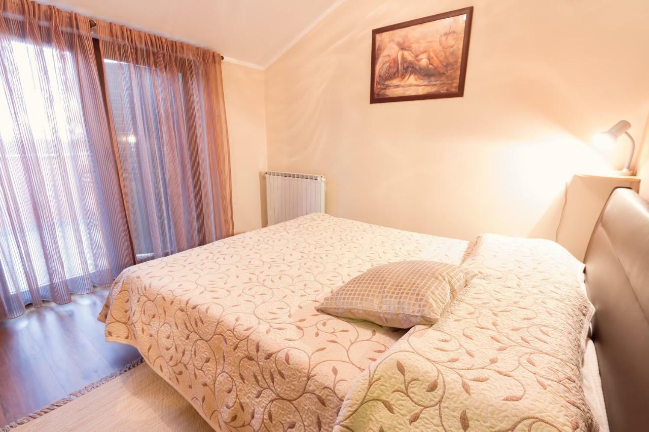Apartments Mirjana Novigrad Istria Exteriér fotografie